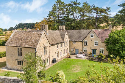 6.5 acres of Country Home for sale in Coaley