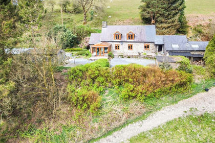 6.5 acres of Smallholding for sale in Llangurig