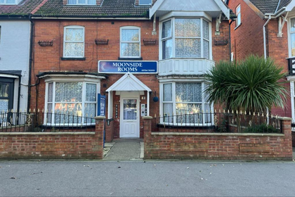 Coastal property for sale in Skegness
