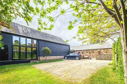 Barn Conversion for sale in Eaton Bray