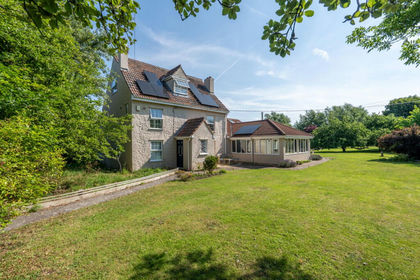 3 acres of Farmhouse for sale in Banwell