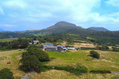 73.1 acres of Agricultural Land for sale in Porthmadog