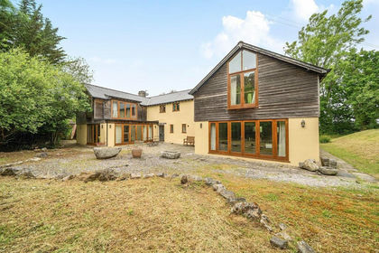 2 acres of Farmhouse for sale in Ilsington