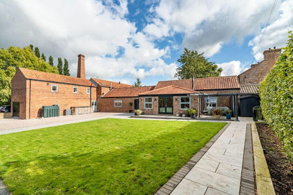 Land for sale in Wigginton