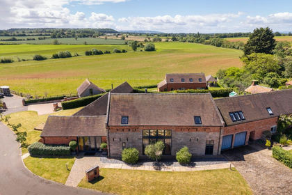 Barn Conversion for sale in Inkberrow