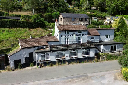 Pub for sale in Whitchurch