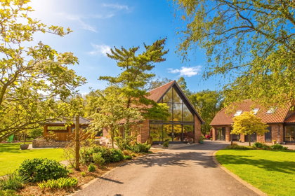 1.5 acres of Woodland with Cabin for sale in Skellingthorpe