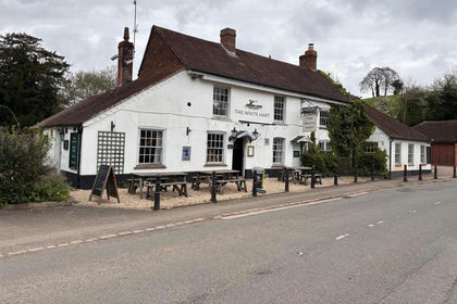 Pub for sale in Hampstead Norreys