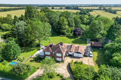 1.8 acres of House with Land for sale in Little Yeldham