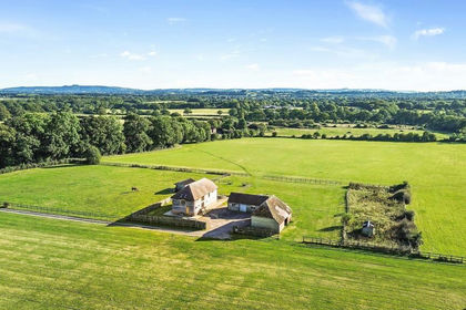 2.5 acres of Agricultural Land for sale in Billingshurst