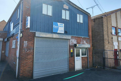 Workshop for sale in Lowestoft