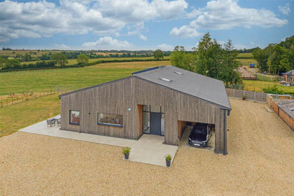 5 acres of Barn Conversion for sale in Somerby