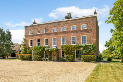 28 acres of Agricultural Land for sale in Bayford