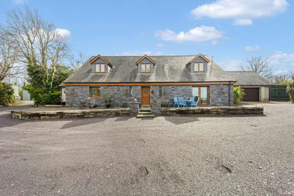 4.5 acres of Residential Land for sale in Llanwnda