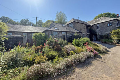 5.5 acres of Barn Conversion for sale in Looe