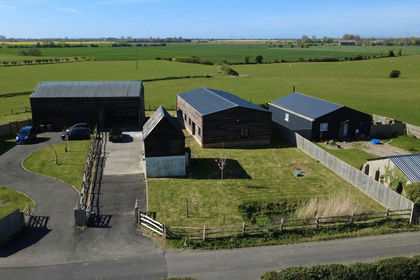 Barn Conversion for sale in St. Mary in the Marsh