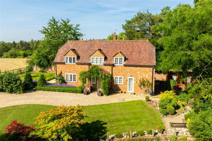Barn Conversion for sale in Stone with Bishopstone and Hartwell