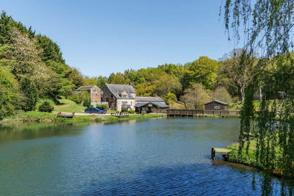 6.9 acres of Holiday Let Property for sale in Brampton