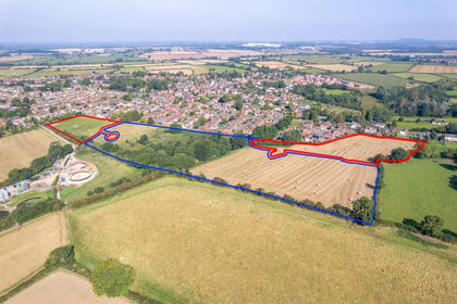5.3 acres of Agricultural Land for sale in Barlestone