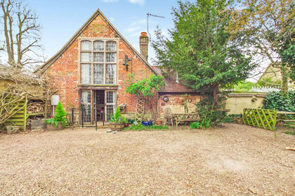 Barn Conversion for sale in Haddenham