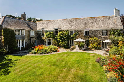 1 acre of Historic House for sale in Mawnan