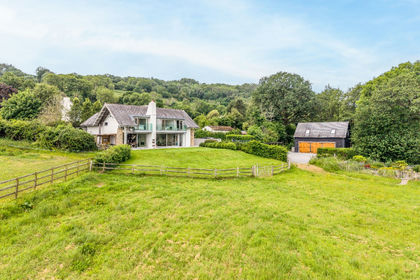 2.7 acres of House with Land for sale in Exeter