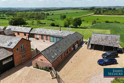 Barn Conversion for sale in Blaston