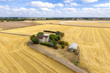 1 acre of House with Land for sale in Coningsby