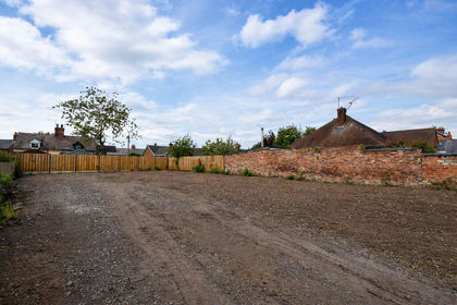 Building Plot for sale in Whitchurch Urban