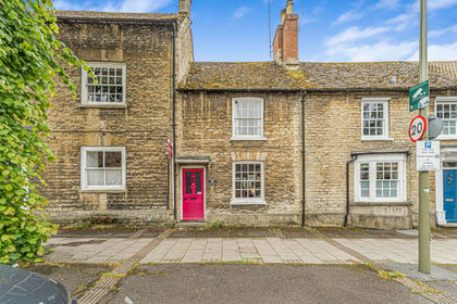 Cottage for sale in Witney