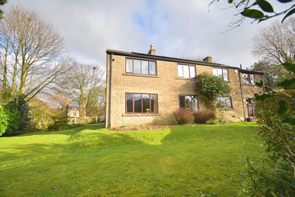 2.3 acres of House with Land for sale in Hayfield