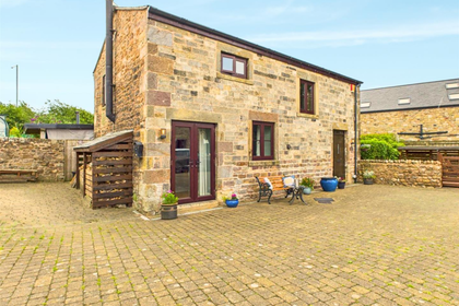 Land for sale in Ellel