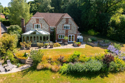 1.8 acres of House with Land for sale in Lacey Green