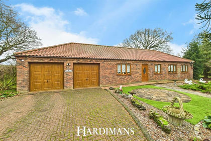 3 acres of Agricultural Land for sale in Corton