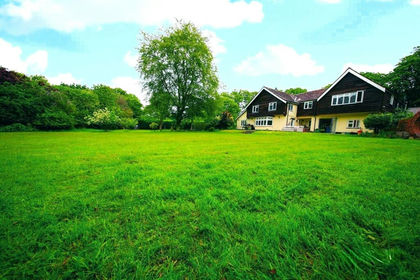 2 acres of House with Land for sale in Ringwood