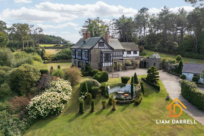 7.2 acres of House with Land for sale in Staintondale