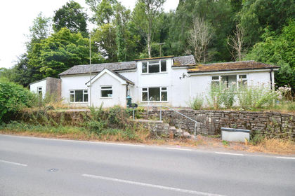 1.2 acres of House with Land for sale in Welsh Newton