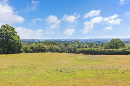 32 acres of Country Estate for sale in Buxted