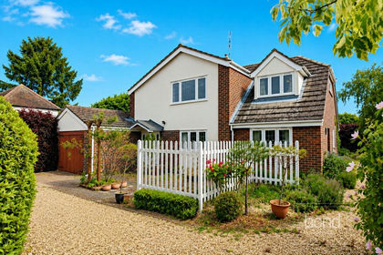 1 acre of House with Land for sale in Little Baddow