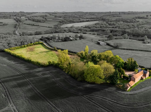 4 acres of Country Home for sale in Hagworthingham