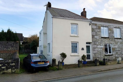 Land for sale in St. Enoder