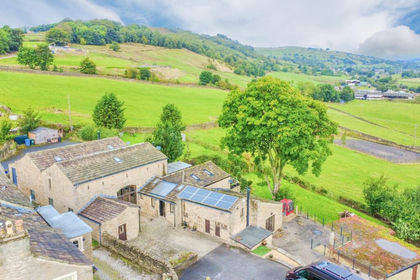 Barn Conversion for sale in Glusburn and Cross Hills