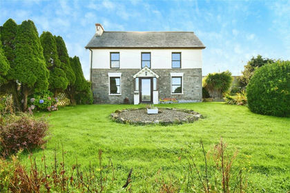 3 acres of Land for sale in Scleddau