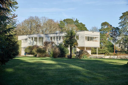 5 acres of House with Land for sale in Chalfont St. Peter