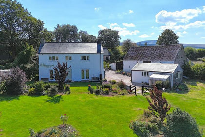 1.6 acres of Land for sale in Llywel