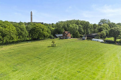 10.5 acres of Agricultural Land for sale in Sway