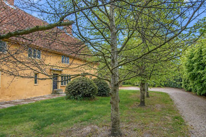 1 acre of Farmhouse for sale in Yoxford