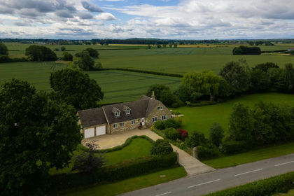 1.7 acres of House with Land for sale in Wistow
