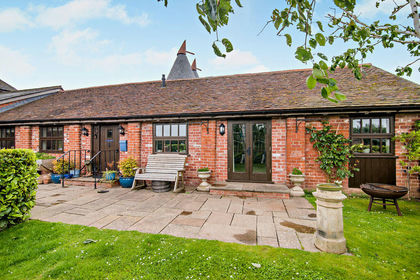 Barn Conversion for sale in Much Cowarne