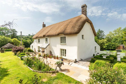 3.8 acres of Cottage for sale in Petrockstow